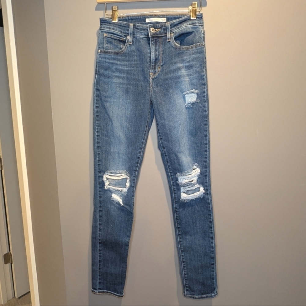 Levi's 721 High Rise Distressed Skinny Jeans Medium Blue Size 26